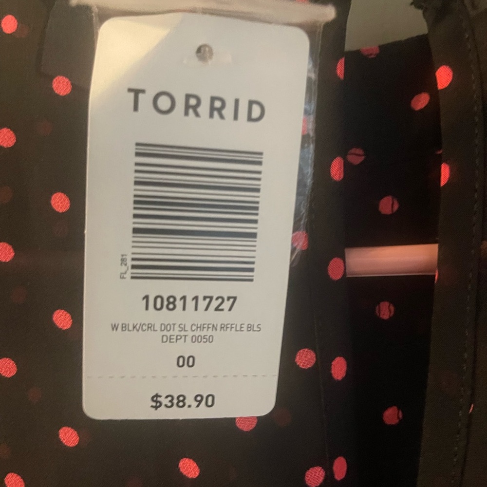Torrid button blouse - Picture 8 of 8